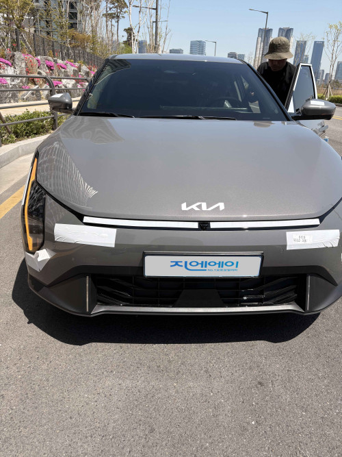 기아EV42026년형전기 (롱레인지)어스 2WD